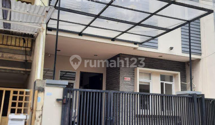 Dijual Rumah Bagus Siap Huni Di Taman Ratu