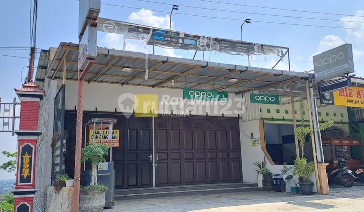 For Sale, Strategic Commercial Building Ready for Business in Solo Boyolali Near Highway 2