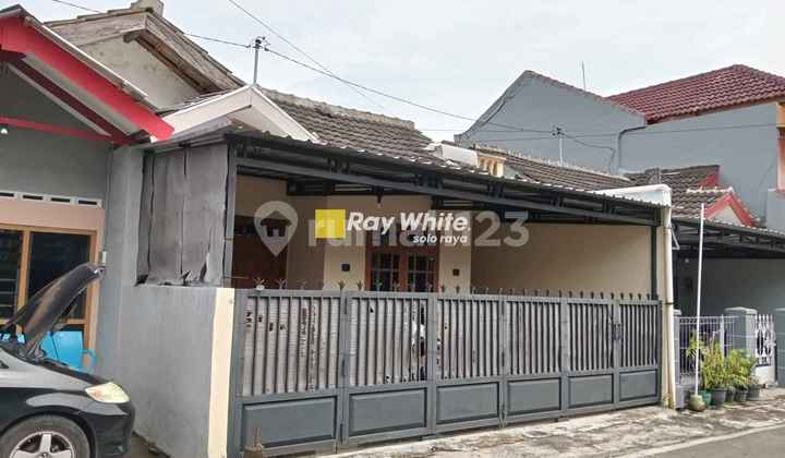For Sale Simple Minimalist House Ready to Occupy Solo Karanganyar