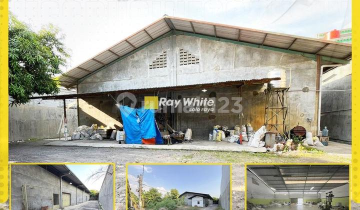 Dijual Gudang Potensil Solo Cemani Area Bisnis