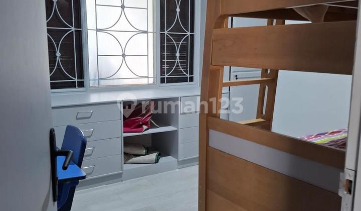 Rumah Cantik di Sekitaran Taman Griya Jimbaran 2