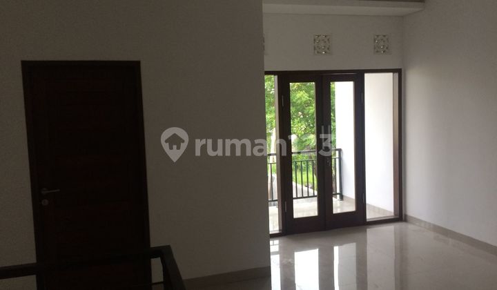 2-Story House Moyo Island 2