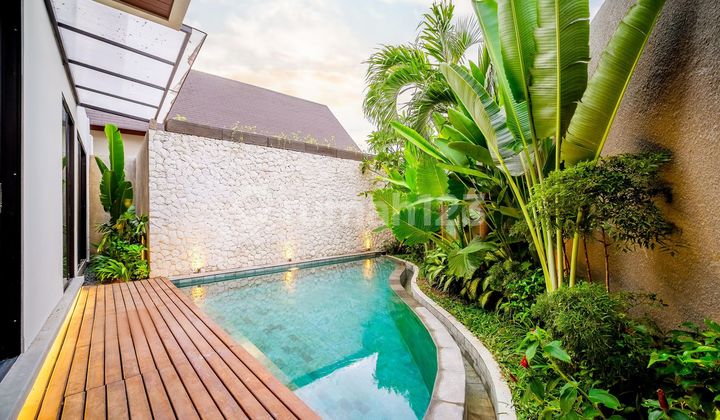 Stunning 2BR Ocean-Front Villa with Pool, 5-Minute Walk to Cemagi Beach (Yearly Rent)