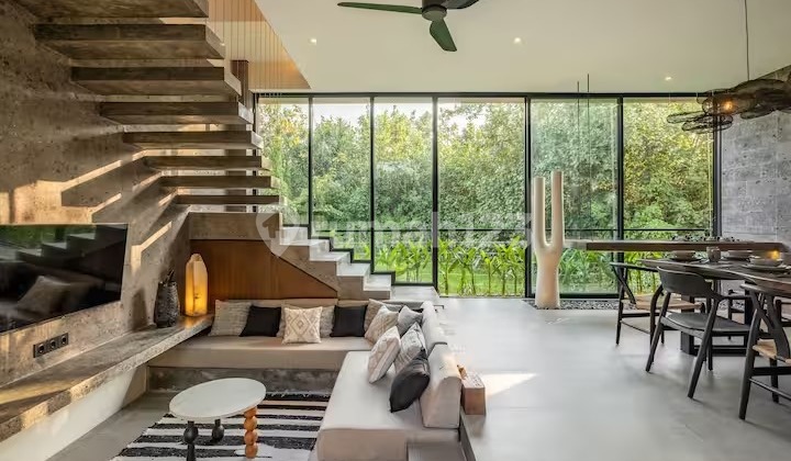 Ultra-Modern 3BR Villa with Private Pool in Canggu (Sale or Lease)