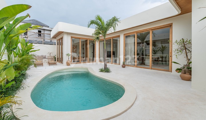 3 BR Luxury Tropical Villa In Tumbak Bayuh 3 BR Luxury Tropical Villa In Tumbak Bayuh