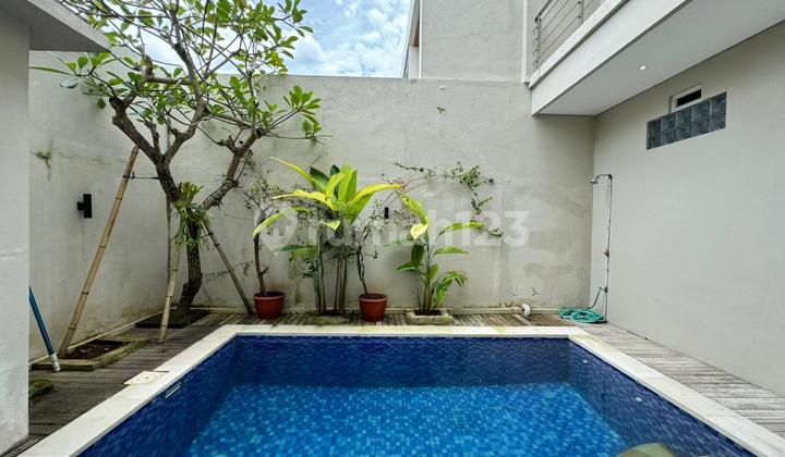 For Sale 3 BR Villa In Munggu