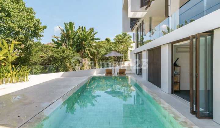 Ultra-Luxury 4Br Modern Estate With Gym & Sauna In Prime Umalas Ultra-Luxury 4Br Modern Estate With Gym & Sauna In Prime Umalas