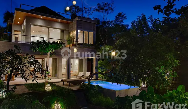 Freehold Luxury 17-Bedroom Residence In Uluwatu 2