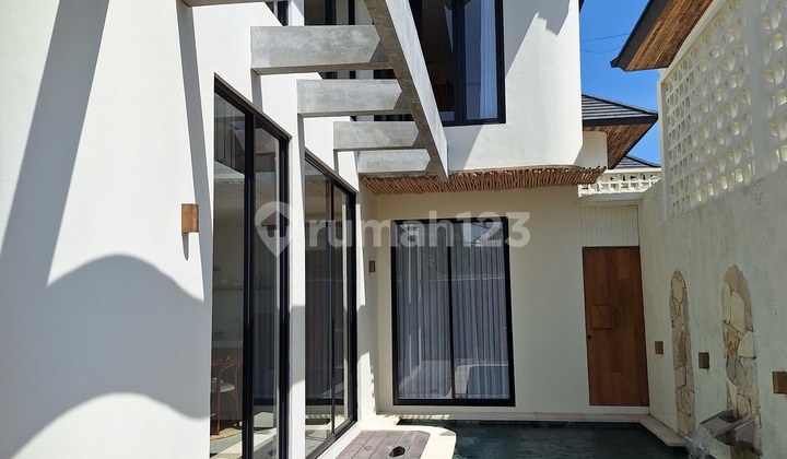 3 Bedrooms Villa for Rent in Seminyak
