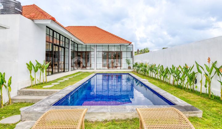 Villa for Rent in Pererenan with 3 Bedrooms Villa for Rent in Pererenan with 3 Bedrooms