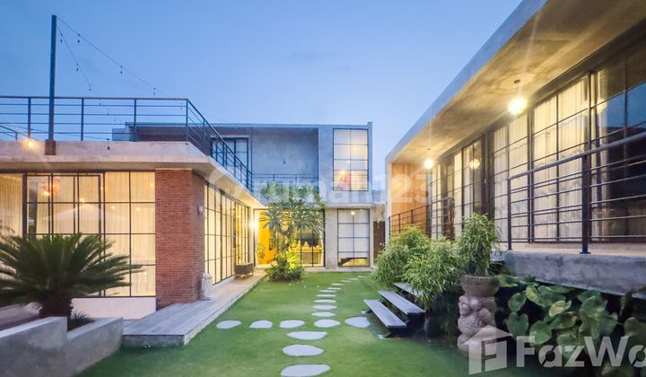 Spacious 4 Bedrooms For Sale In Central Canggu