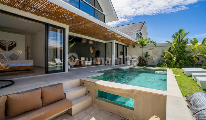 Modern Tropical 5-Bedroom Villa in Tranquil Kerobokan