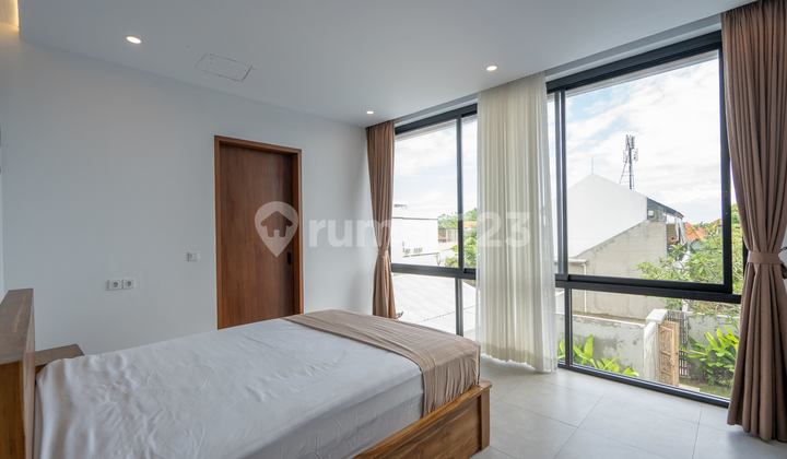 Modern 3-Bedroom Villas for Sale in Sanur