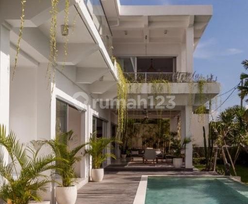 5-Bedroom Villas + Land for Sale in Umalas [Leasehold]