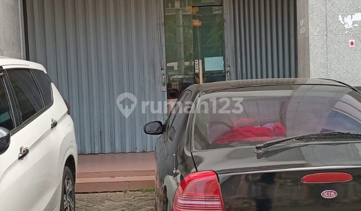 Ruko Sewa Keren Di Kelapa Gading! Ruko Sewa Keren Di Kelapa Gading!