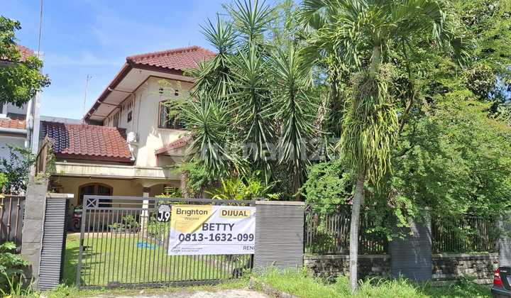 Rumah Hook Besar Asri Lokasi Prime Rumah Butuh Minim Renovasi