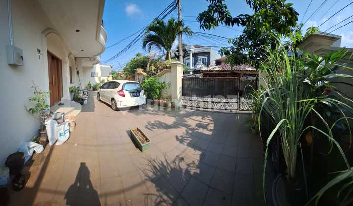 Dijual Rumah Mewah dan Bagus di Sunter Kirana Jakarta Utara