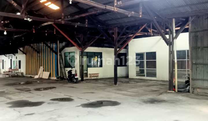 Dijual Ex Tempat Jual Kayu/Workshop Jatinegara, Jakarta Timur
