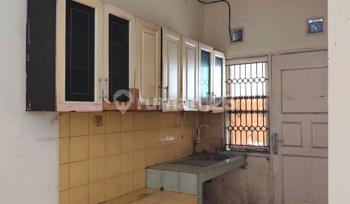 For Rent House Green Boulevard Kota Harapan Indah Bekasi 2