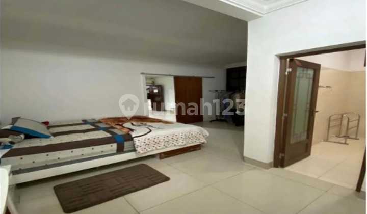 Disewakan Siap Huni Rumah + Kantor Salemba, Jakarta Pusat 2