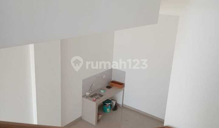 For Rent: 3-Story Ruko New East, Jakarta Garden City, Cakung, East Jakarta 2