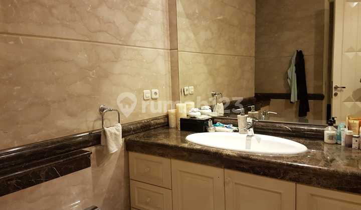 Disewakan Rumah Cantik Minimalis 2 Lantai di Menteng, Jakarta Pusat Rumah 2 Lantai 2