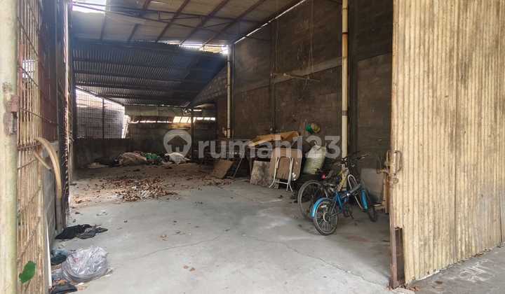 Warehouse for Rent Ex Paper Warehouse in Pasar Rebo, East Jakarta Warehouse for Rent Ex Paper Warehouse in Pasar Rebo, East Jakarta