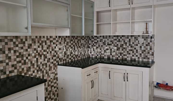 Disewakan Rumah Strategis di Tebet Jakarta Selatan