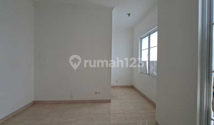 For Rent at Royal Residence. Pulogebang, East Jakarta 2