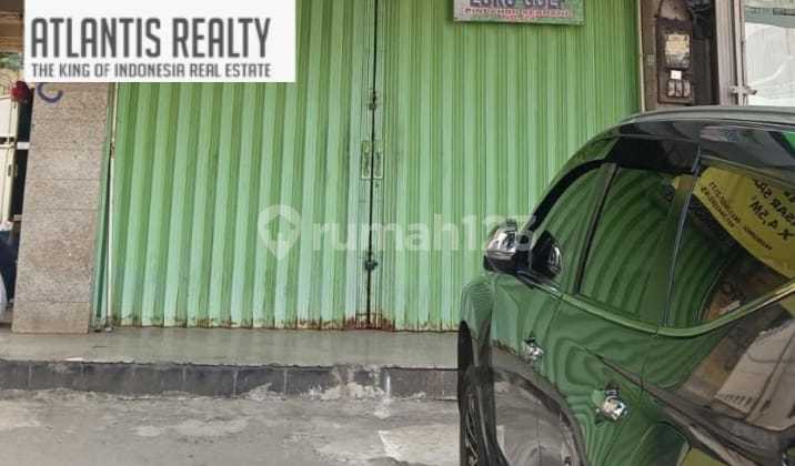 For Rent: Shop House at Pintu Air, Pasar Baru, Central Jakarta. 2