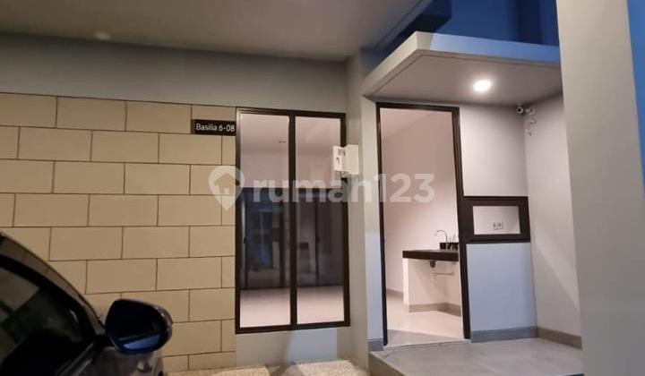 For Rent: House in Wisteria Metland Menteng, Ujung Menteng, East Jakarta