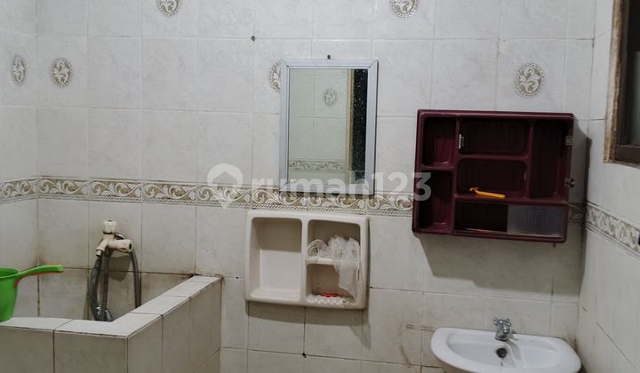 For Rent House in Rawamangun Ready to Occupy 2 Floors on Ikan Ikan Street 2