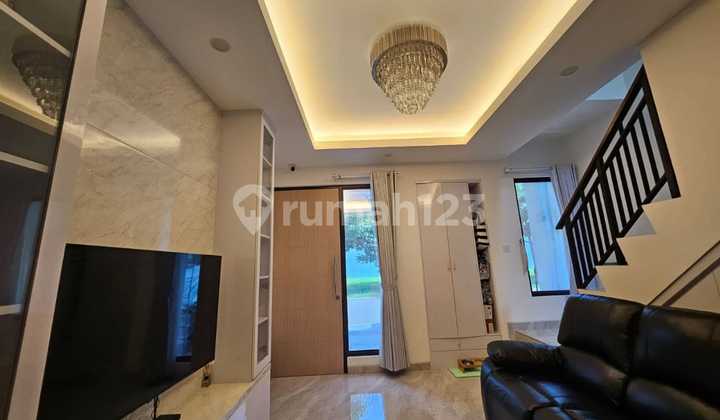 House in Summerwood Cluster Sedayu City Kelapa Gading North Jakarta Fully Furnished 2