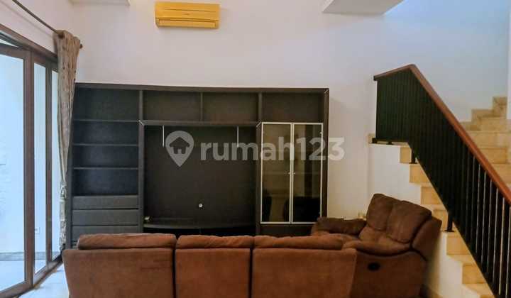 Disewakan Rumah Dalam. Cluster Pejaten. Jakarta Selatan. Disewakan Rumah Dalam. Cluster Pejaten. Jakarta Selatan.