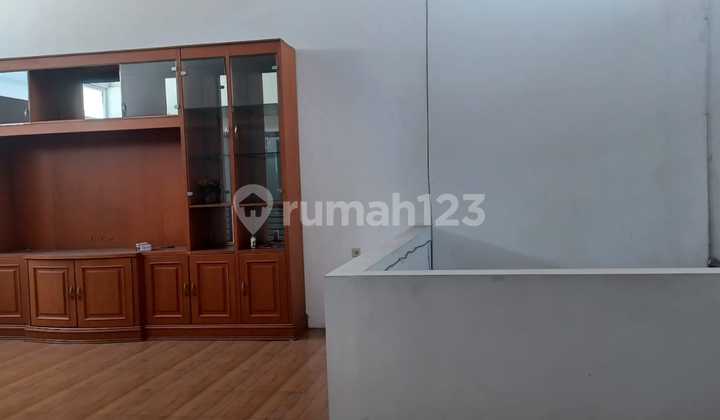 Rumah di sewakan taman modern Pulo gebang Jakarta timur 2