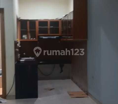 Disewakan Rumah Sunter Agung Jln Row 3 Mobil 2 Lantai 1/2 Disewakan Rumah Sunter Agung Jln Row 3 Mobil 2 Lantai 1/2