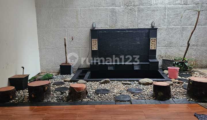 For Rent Strategic House in Tebet, South Jakarta 2