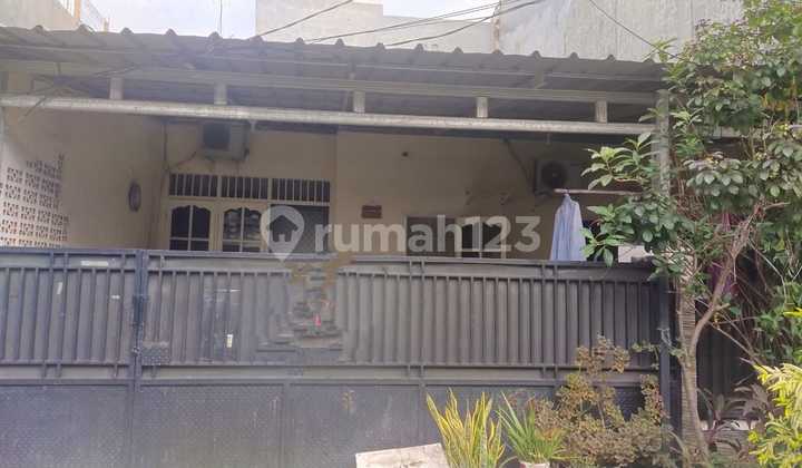 Dijual Rumah Terawat di Bcs Kelapa Gading