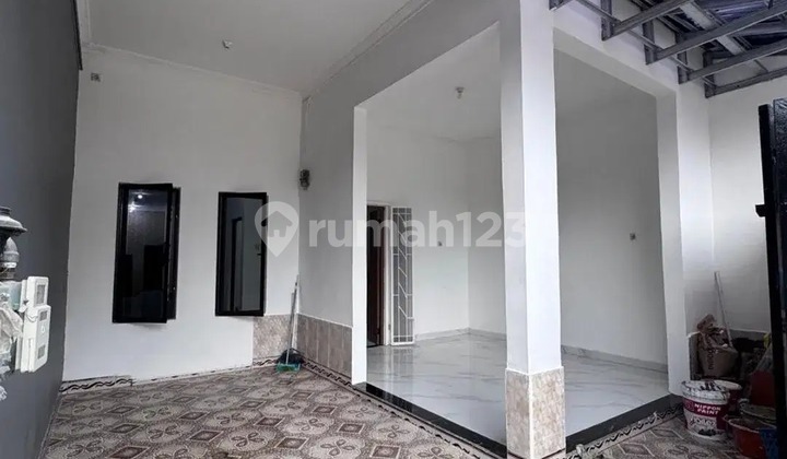 For Sale Medang Lestari House Just a Step Away to Gading Serpong, Tangerang