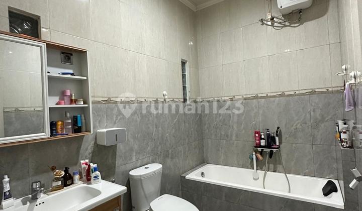 Dijual Cepat Griya Cendana Town House, Pekayon - Kota Bekasi Dijual Cepat Griya Cendana Town House, Pekayon - Kota Bekasi