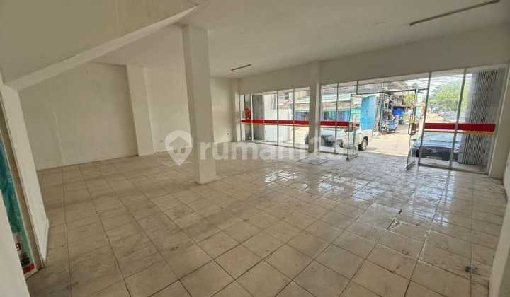 For Rent: 3-Story Row Shop Full Concrete. West Jakarta, Cengkareng District, Kapuk Village. 2