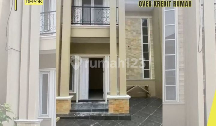 Over Kredit Rmh 79JT 2LT dkt alun alun GDC di Geneve Residence