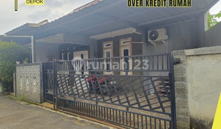 Over Kredit Rmh Dkt Tol Sawangan di Perum Permata Rubby 3