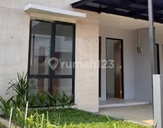 Sell Over Credit House Near Toll at Perum Diamond Green Sawangan 2