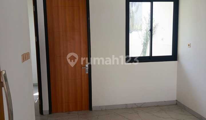 Over Kredit Rmh di Diamond Green Sawangan 53Jt Dkt Tol 2