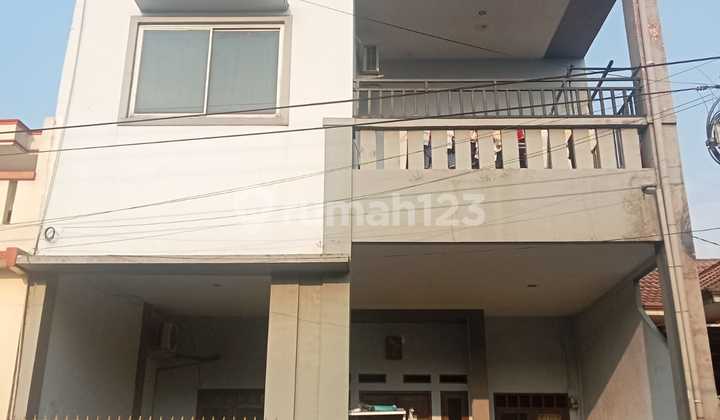 Sell Over Credit 2-Story House 148JT in Puri Nirwana 3 near Station 2