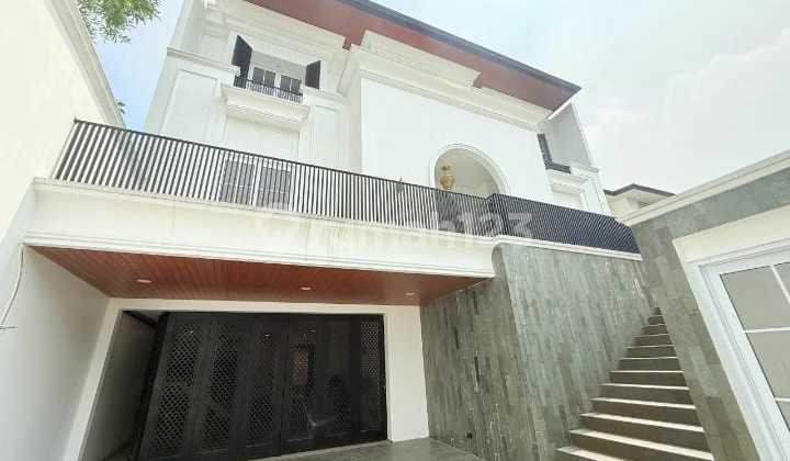 Jual Rumah Mewah Strategis 3lantai di Sentul City full marmer  2