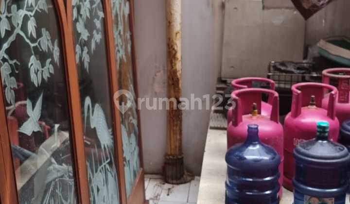 IDEAL LARGE HOUSE RESIDENTIAL HOUSE STRATEGIC LOCATION 2