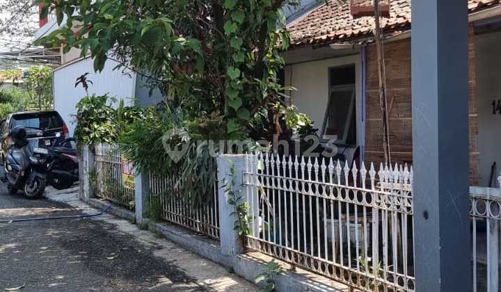 Rumah di Golf Selatan Ujungberung 2
