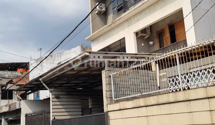 RUMAH di REGOL. KONSEP MENARIK SIAP HUNI RUMAH di REGOL. KONSEP MENARIK SIAP HUNI